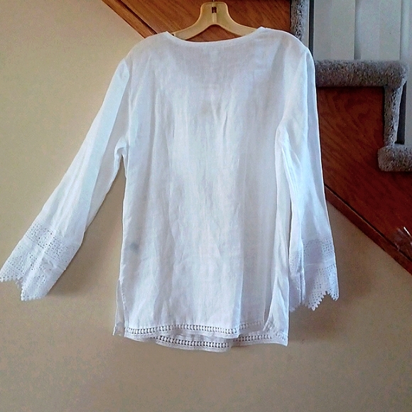 ST TROPEZ LINEN LONGSLEEVE LACE TUNIC NWT SIZE MEDIUM - Picture 6 of 16
